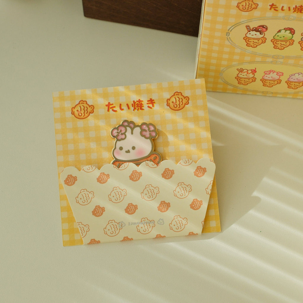 Bunnie Taiyaki Blind Box Pin: Single Blind Box (Random)